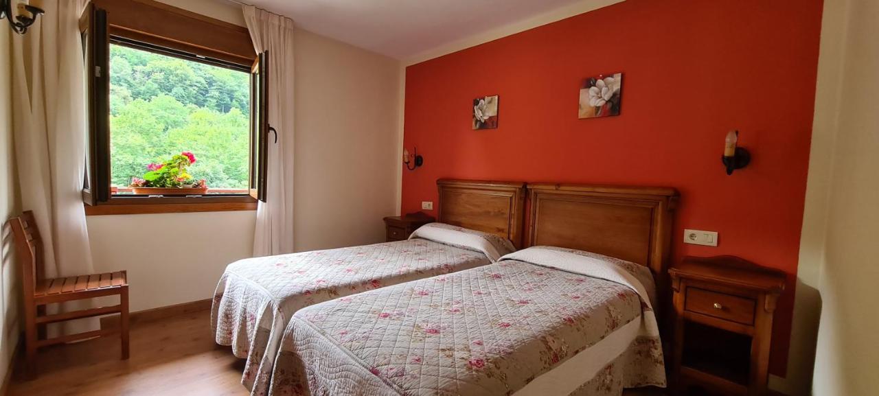Apartamentos La Corona - Cabrales Carrena de Cabrales Εξωτερικό φωτογραφία