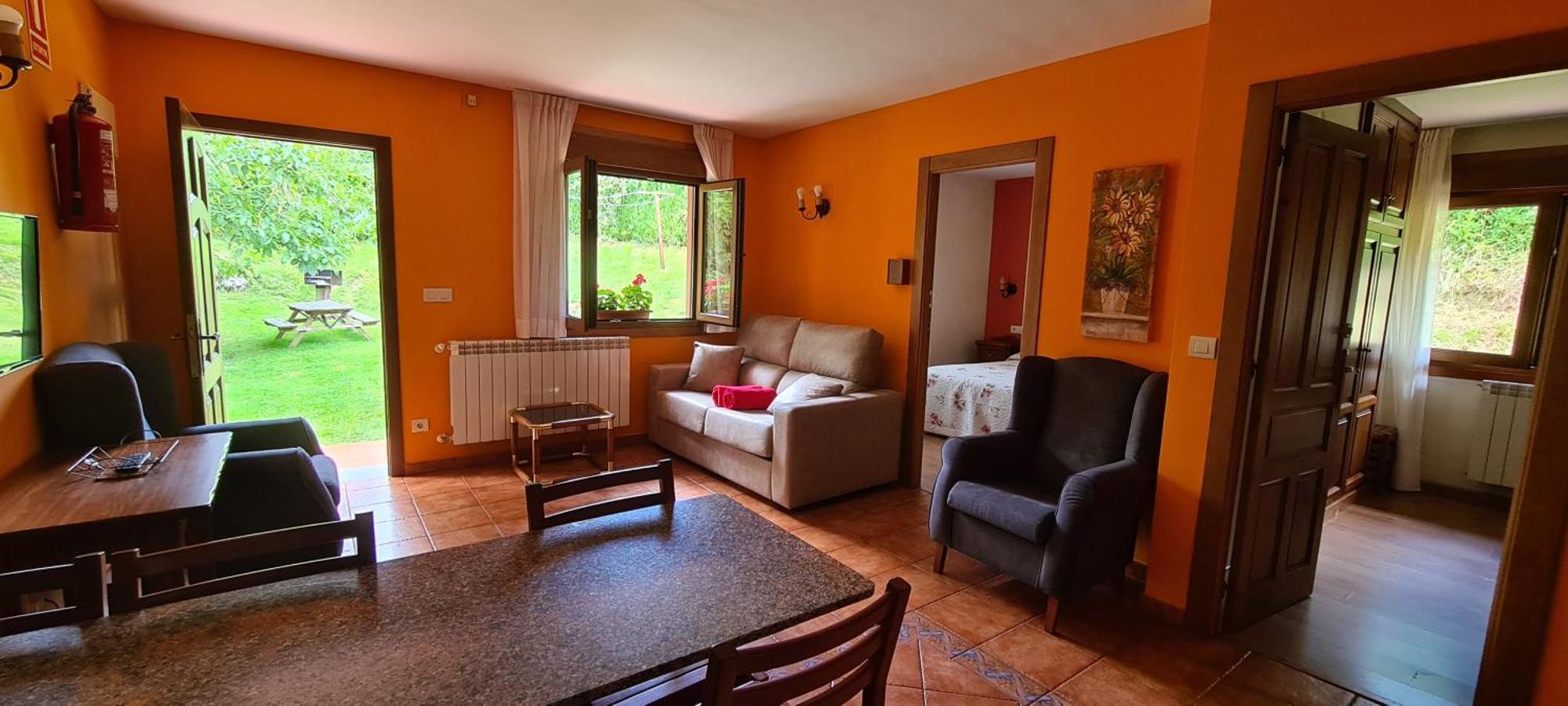 Apartamentos La Corona - Cabrales Carrena de Cabrales Εξωτερικό φωτογραφία