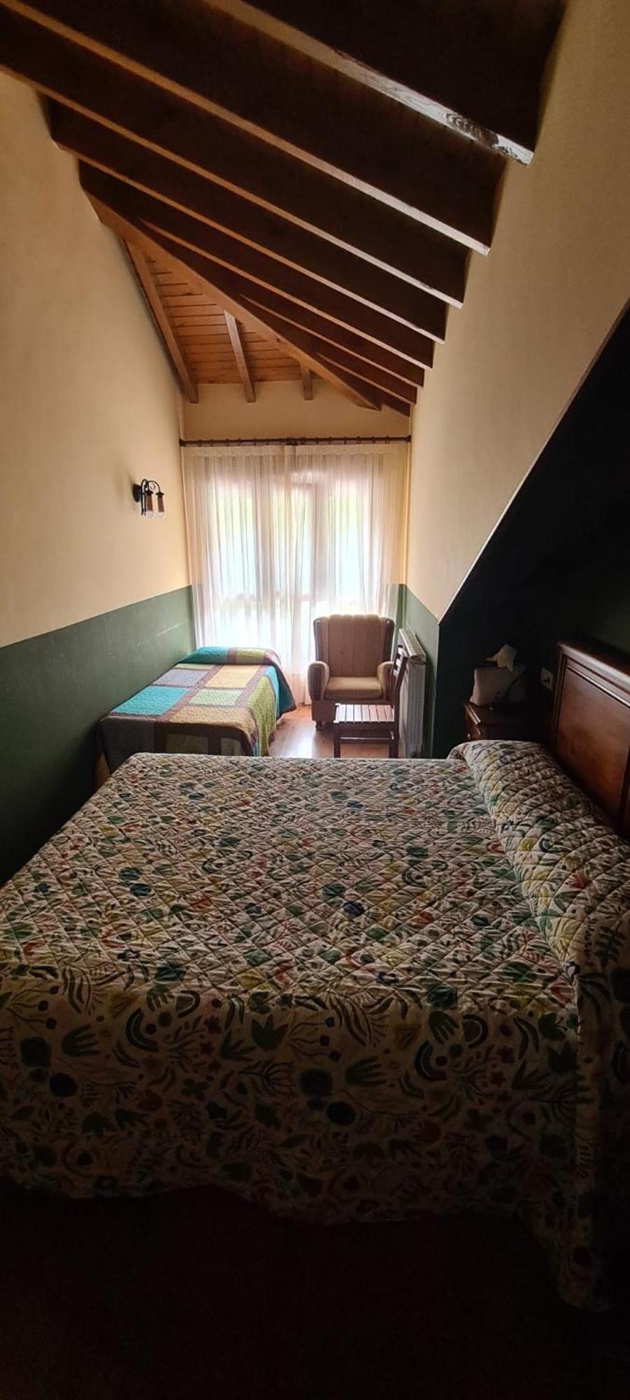 Apartamentos La Corona - Cabrales Carrena de Cabrales Εξωτερικό φωτογραφία