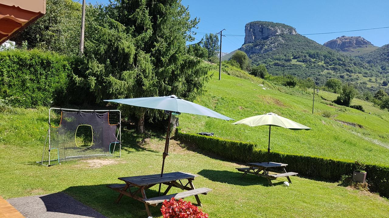 Apartamentos La Corona - Cabrales Carrena de Cabrales Εξωτερικό φωτογραφία